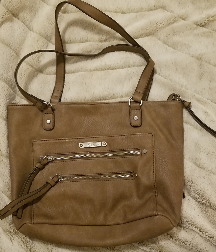 Nicole Miller | New York Shoulder Bag.Soft Leather